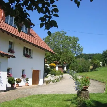 Haus Hilda Fechtig بيت ضيافة 3*